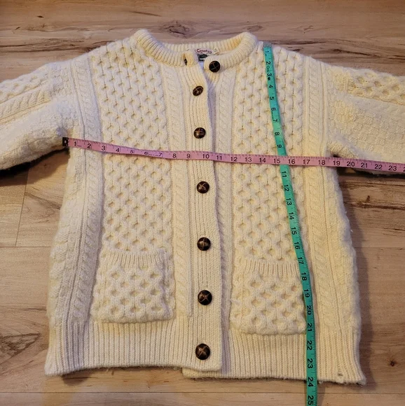 Celtic Country Cream Heavy 100% Wool Cardigan Sweater Women Size Small - Picture 4 of 5